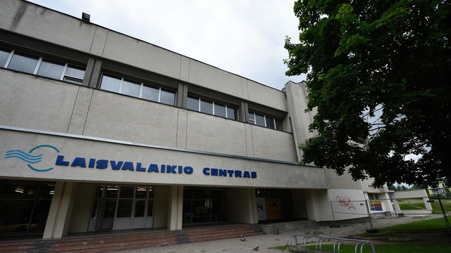 Griaunamas Vilniaus Lazdynų baseinas: bus statomas sporto kompleksas