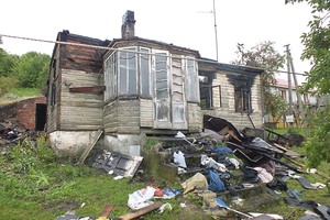 12-metis iš degančio namo Šakių rajone išnešė miegančią dvejų metų sesutę