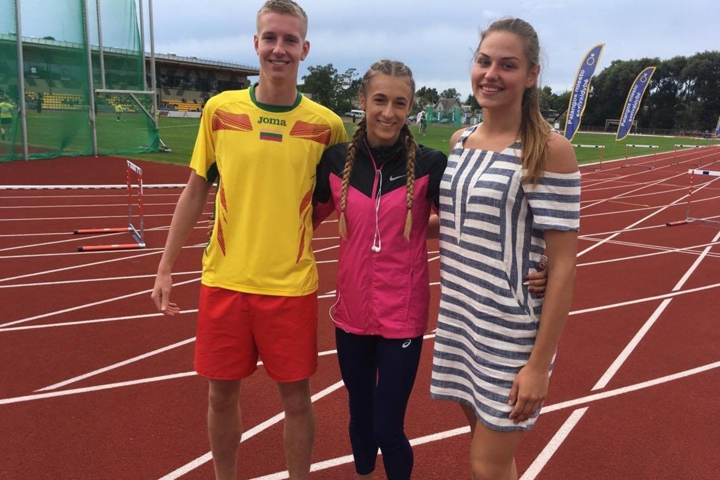  Daugiakovininkė Urtė Bačianskaitė iškovojo bronzą, Gabija Galvydytė 400 m barjeriniame bėgime buvo ketvirta, o Eduardas Survilas 800 m rungtyje pranoko visus europiečius.<br> R.Trakio nuotr.