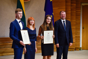Geriausi Lietuvos abiturientai pasirinko tą patį kelią
