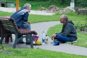 Alkoholio pardavimas jau kuklesnis,  bet ar tai ženklas, kad Lietuva blaivesnė? 