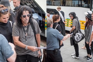 Legendinis roko atlikėjas Alice Cooperis jau Lietuvoje