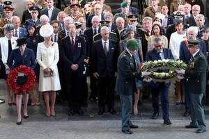 Britanijos ir Belgijos karališkųjų šeimų nariai Belgijoje paminėjo kruvino Ipro mūšio 100-ąsias metines