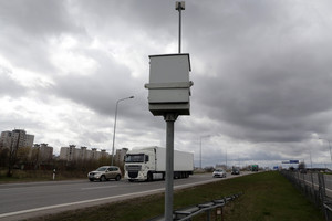 Greičio matuokliai fotografuoja iš nugaros: atpažinti, kurie to nedaro, – labai lengva