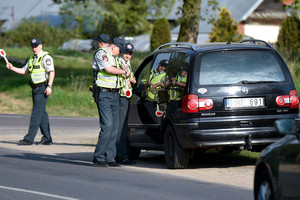 Pareigūnai įspėjo: pradeda „nulinės tolerancijos“ greičio kontrolę