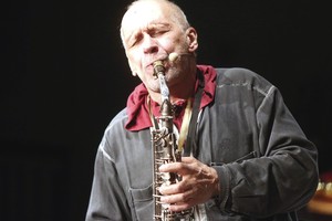 Vladimiras Čekasinas prieš koncertą su dukromis: „Turiu specialų rimbą“