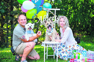 Keturkojo gimtadienis Kaune: išsipustę svečiai ir lašišų tortas