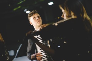 „Akordeono muzikos savaitės“ įžangai – neįprastas festivalis Kauno Zoologijos sode