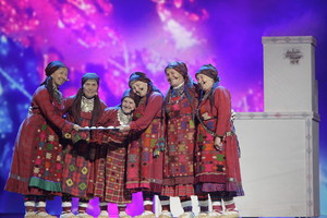 Rusijoje ant kolektyvo „Buranovskije babuški“ narių nukrito parduotuvės iškaba
