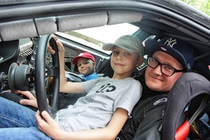 Šonalysdžio meistrai aplankė vėžiu sergančius vaikus