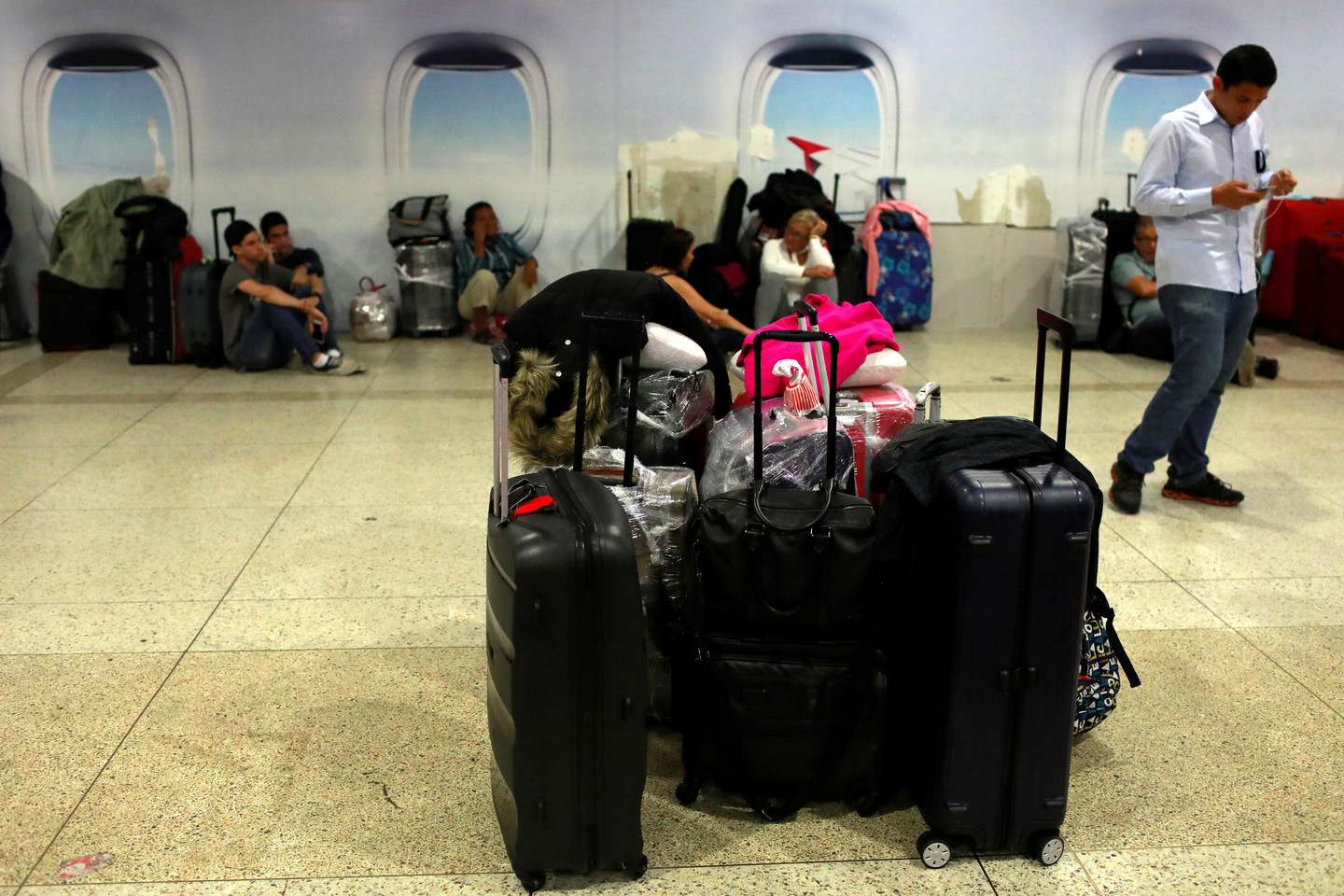  Pasirūpinimas keleiviais, kol jie laukia skrydžio, yra viena iš dviejų vežėjo pareigų.<br> Reuters/Scanpix nuotr.