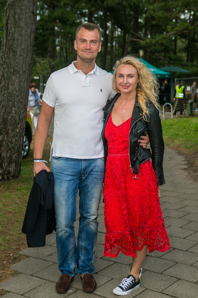 „Telia Lietuva“ stambaus verslo padalinio vadovas Vytis Žalimas su žmona Laura. <br> G.Bitvinsko nuotr.