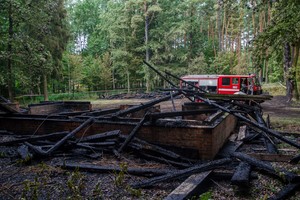 Rumšiškes nusiaubusį gaisrą matę žmonės prabilo apie keistą aplinkybę