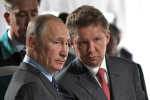 V.Putinas perspėjo „Gazprom“ nestatyti „dvarų“ Tolimuosiuose Rytuose