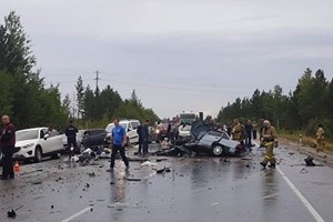 Rusiją sukrėtė tragedija: avarijoje žuvo 4 žmonės, važiavę įtartina mašina