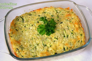 Labai skanus ir lengvai pagaminamas cukinijų, ryžių ir sūrio apkepas