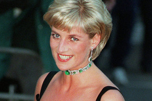 Princesės Dianos išpažintis: ką miegamajame veikė karališkoji pora?