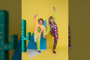 Parduotuvių naujiena – žaisminga „Kakės Makės“ drabužių kolekcija