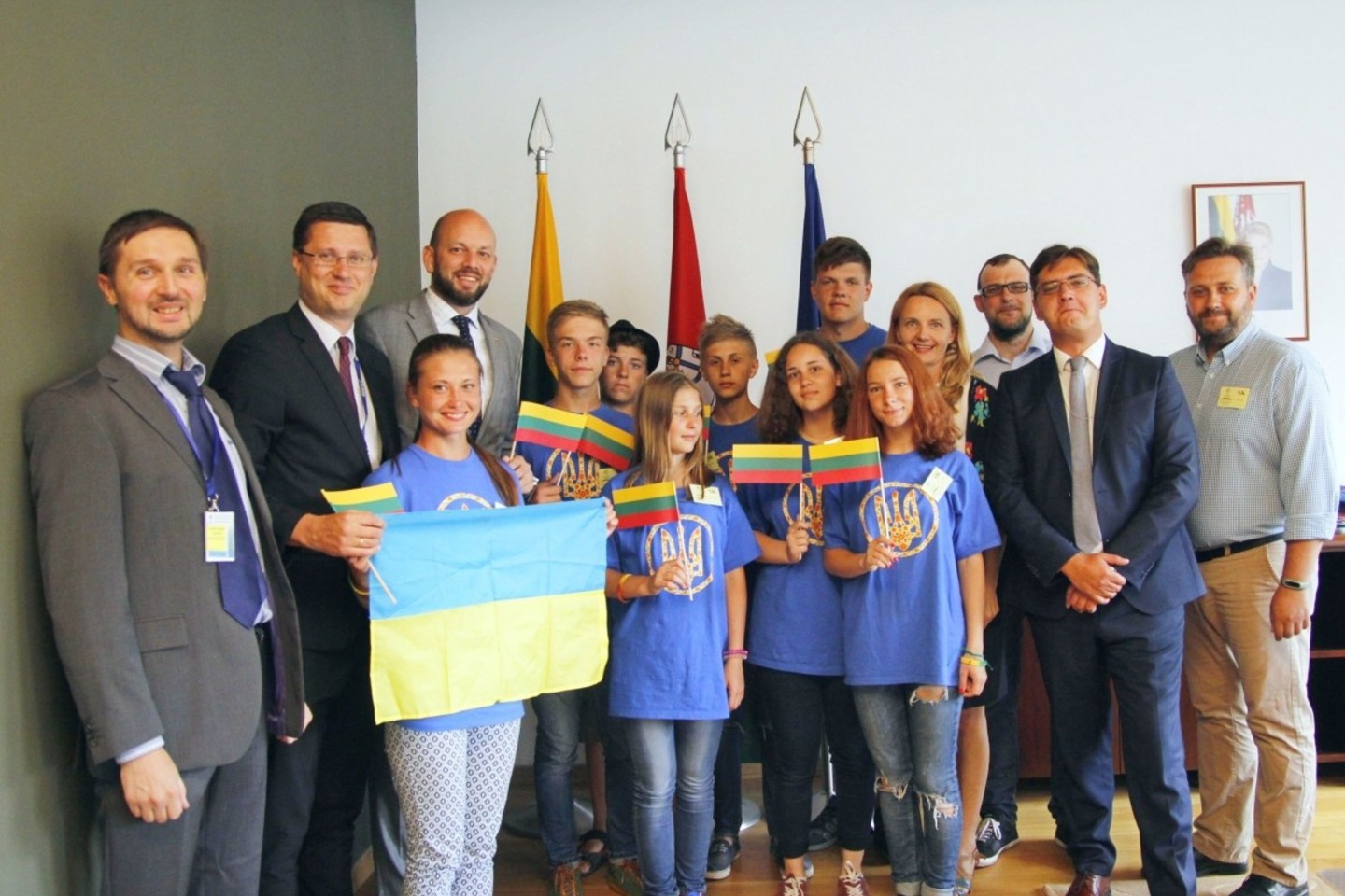 Jaunųjų šaulių stovykloje dalyvauja grupė Ukrainos moksleivių iš nukentėjusių nuo karo šios šalies rytuose šeimų.