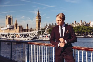 Mantas Žmuidinavičius–Wizzard įsiamžino dendiškoje fotosesijoje Londone