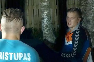 „2 Barų“ naujokas Žygis ieško teisybės: lyderiams negailėjo piktų pastabų