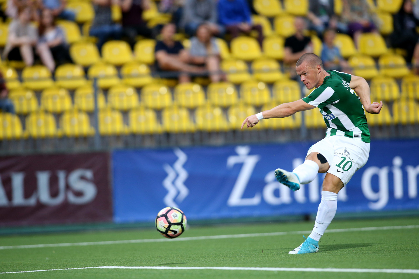 "Žalgirio" ir "Sūduvos" komandos išsiskyrė taikiai<br> R.Danisevičiaus nuotr.