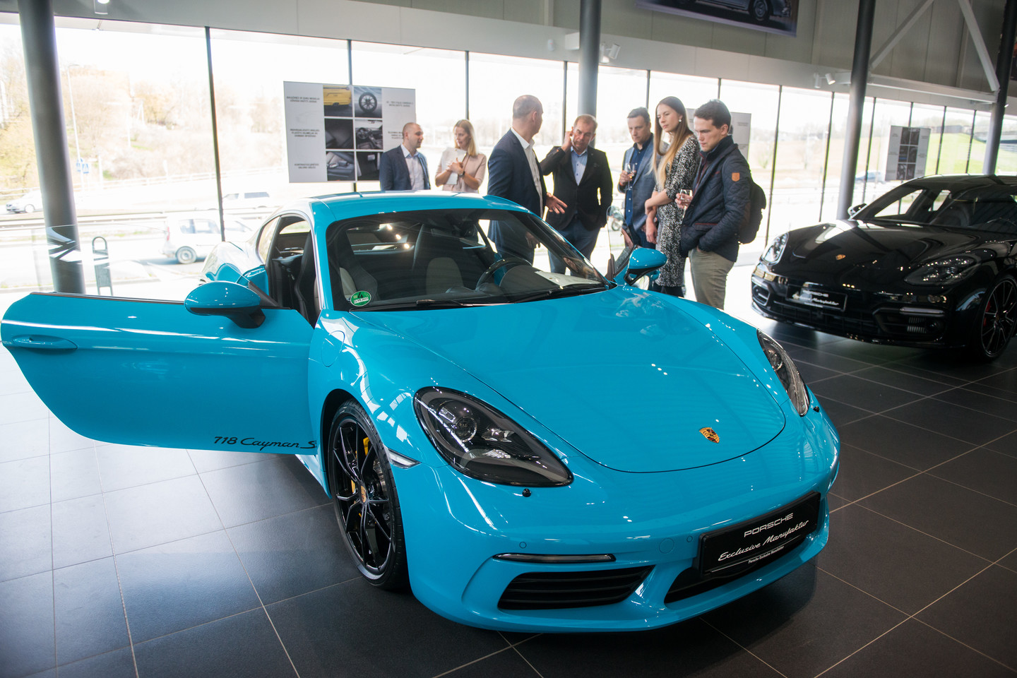 Per mėnesį iš Lietuvos išvyko net 17 naujai registruotų "Porsche".<br>J.Stacevičiaus nuotr.