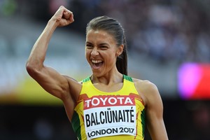 Londone – plati Eglės Balčiūnaitės šypsena: pateko į pusfinalį