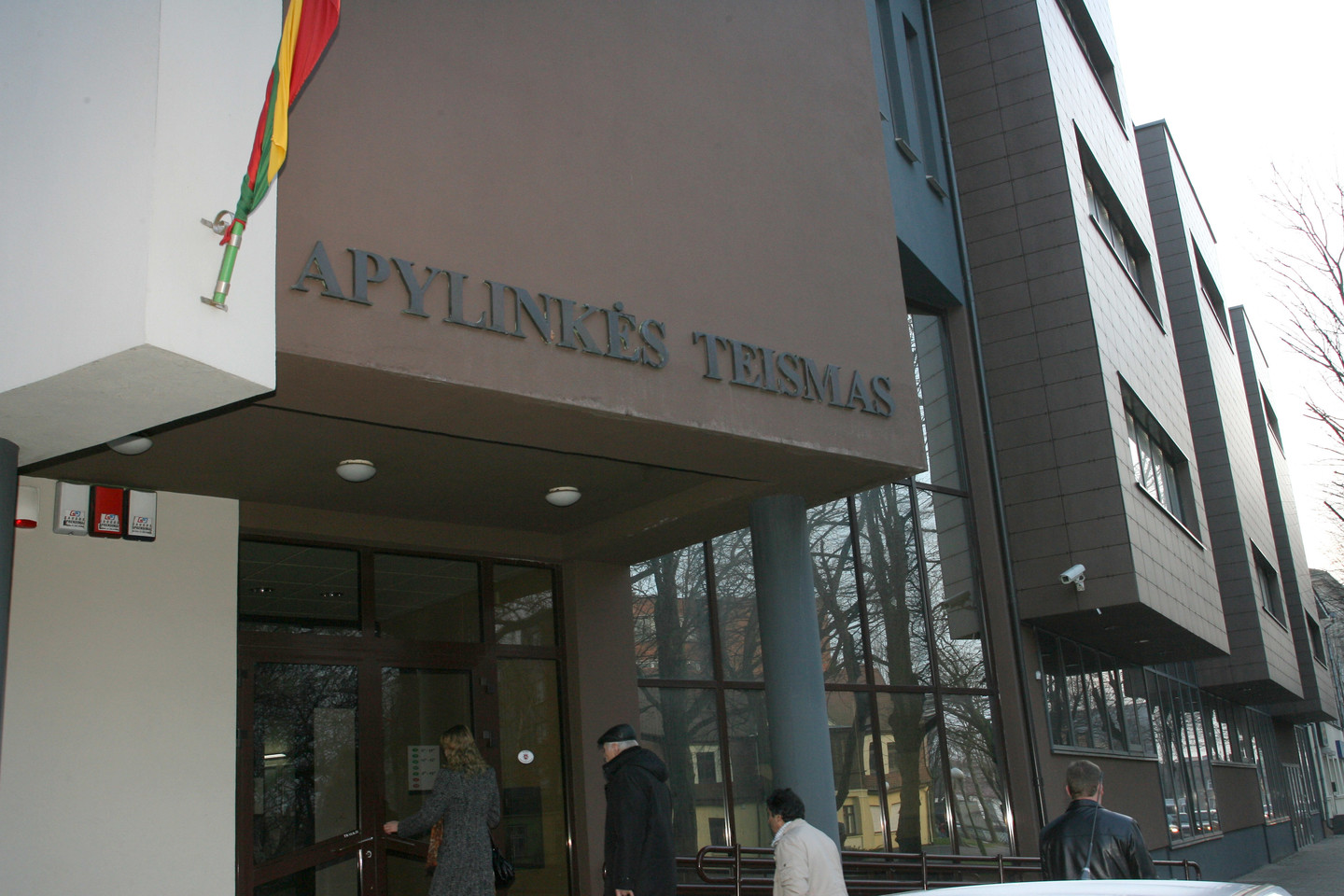 Klaipėdos apylinkės teismas Rusijos pilietį už akių pripažino įtariamuoju beveik 49 mln. eurų narkotikų kontrabandos byloje.