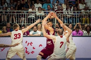 Kristapos Porzingio debiutas rinktinėje: vedė latvius į pergalę