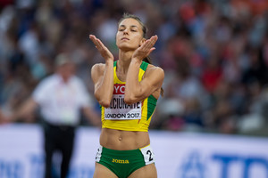 Geriausią lietuvių rezultatą per 12 metų pasiekusi Eglė Balčiūnaitė: „Bėgsiu dar greičiau“