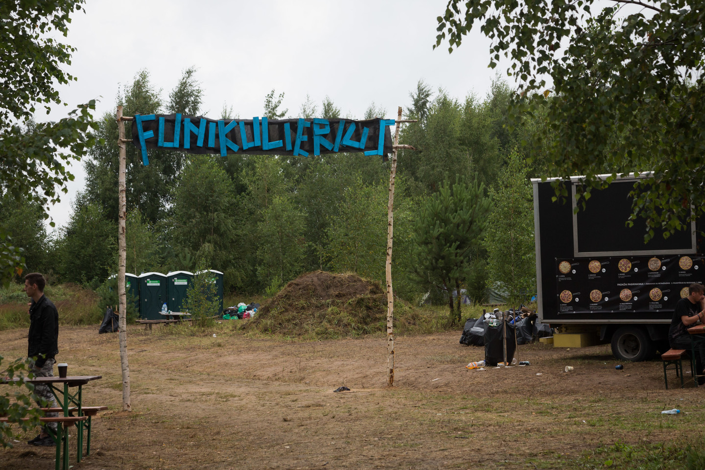  Elektroninės muzikos festivalis miškuose prie Kernavės.<br> M.Ambarzo nuotr.