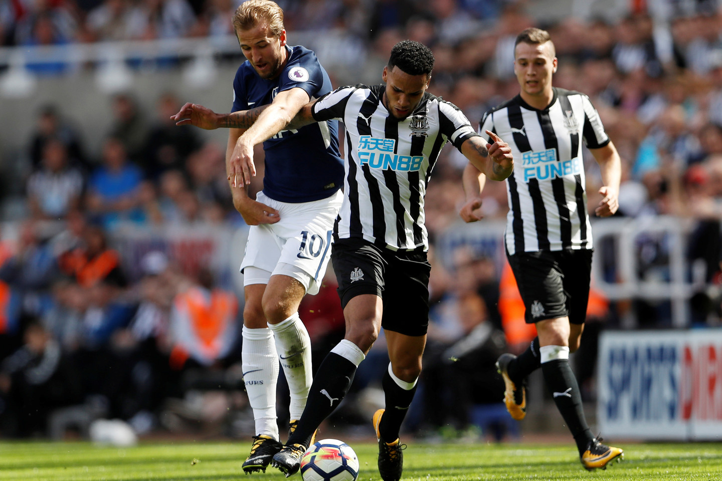 "Tottenham" sėkmingai pradėjo futbolo sezoną