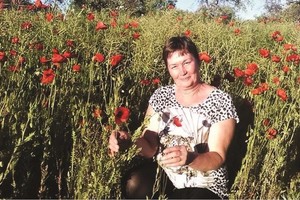 Nuo vyro su vaikais pabėgusi poetė patyrė sukrečiantį likimo išbandymą