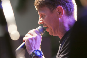 Rolandas Kazlas: „Jeigu negyvensi su poezija, teks gyventi su buhalterija“ 