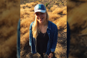 Po įtemptų varžybų Rūta Meilutytė ilsisi Lietuvos pajūryje