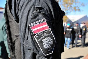 Latvijoje per didelio masto policijos operaciją suimta 110 žmonių, tarp jų užsieniečių