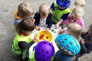 Naujos higienos normos leis darželinukams visą dieną praleisti lauke