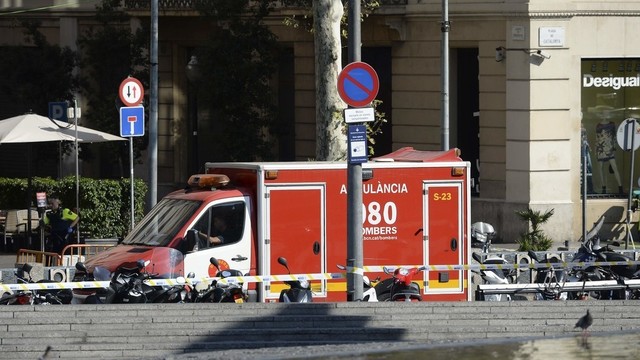 Teroro aktas Barselonoje: į minią įvažiavo sunkvežimis, yra žuvusiųjų