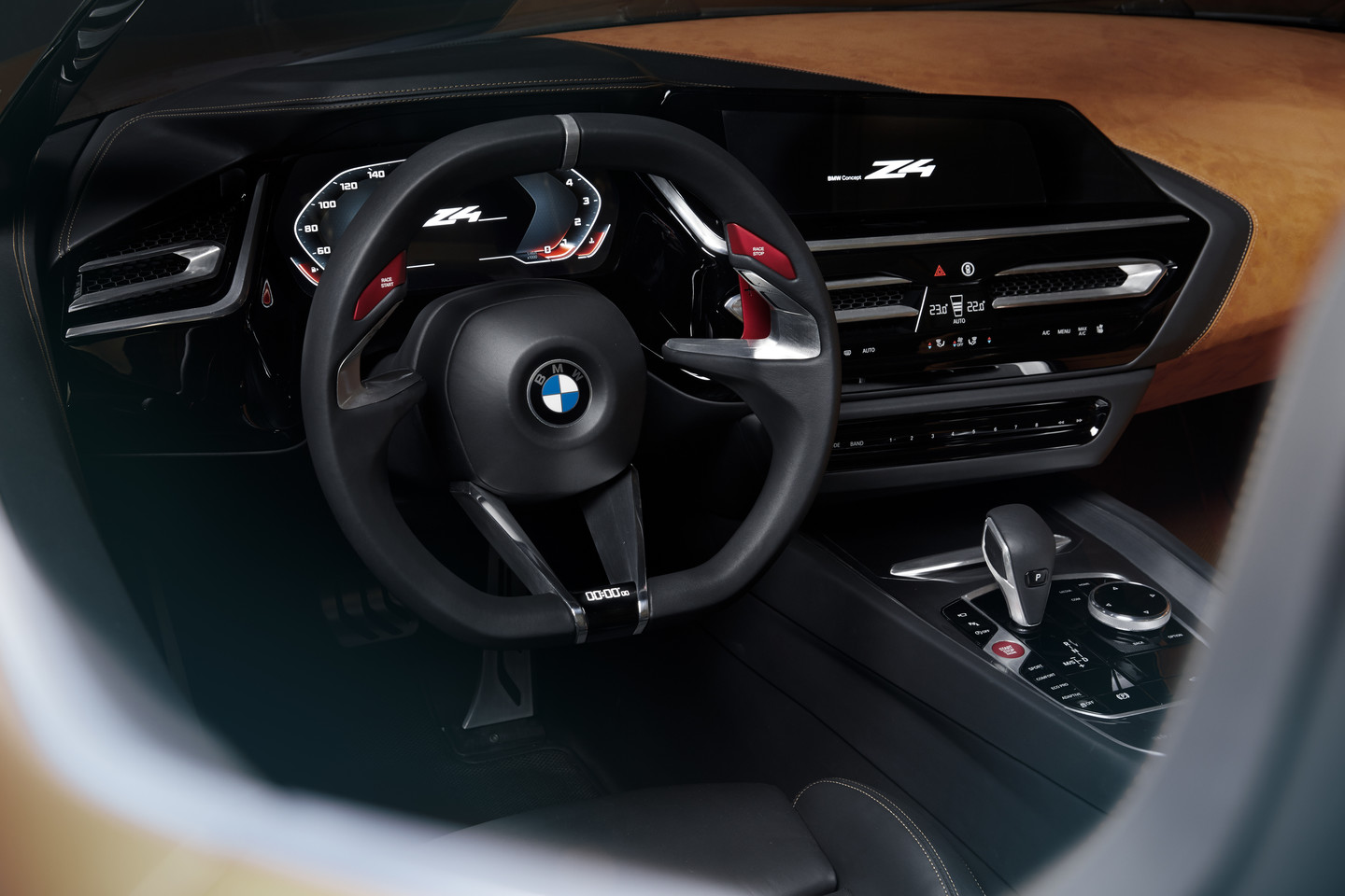 Naujos kartos BMW Z4 roudsteris bus didesnis ir prašmatnesnis. <br>Gamintojo nuotr.