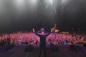 Švedijos šokių muzikos karaliai pavergė tūkstančius Karklės festivalio svečių