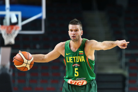 Rygoje žaidusi Lietuvos vyrų krepšinio rinktinė su Rumunija vargo neturėjo 