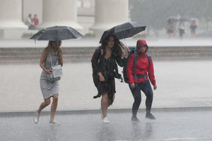 Lietuvą vėl skalbs lietūs, kai kur smarkūs