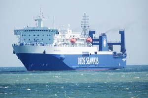 Į laivą Turkijoje įsmukę migrantai lietuviams virto akmeniu po kaklu  