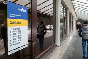 Telšiškis šokiruotas: atvykęs į „Regitrą“ registruoti puspriekabės, jos neteko