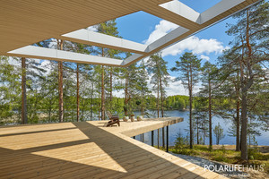 Pamatyti įspūdingo keturių asmenų šeimos namo plūdo minios žmonių