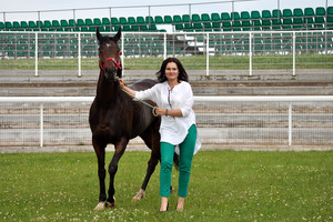 Evelina Kolbasnik užsimojo Lietuvoje įdiegti Askoto lenktynių tradicijas