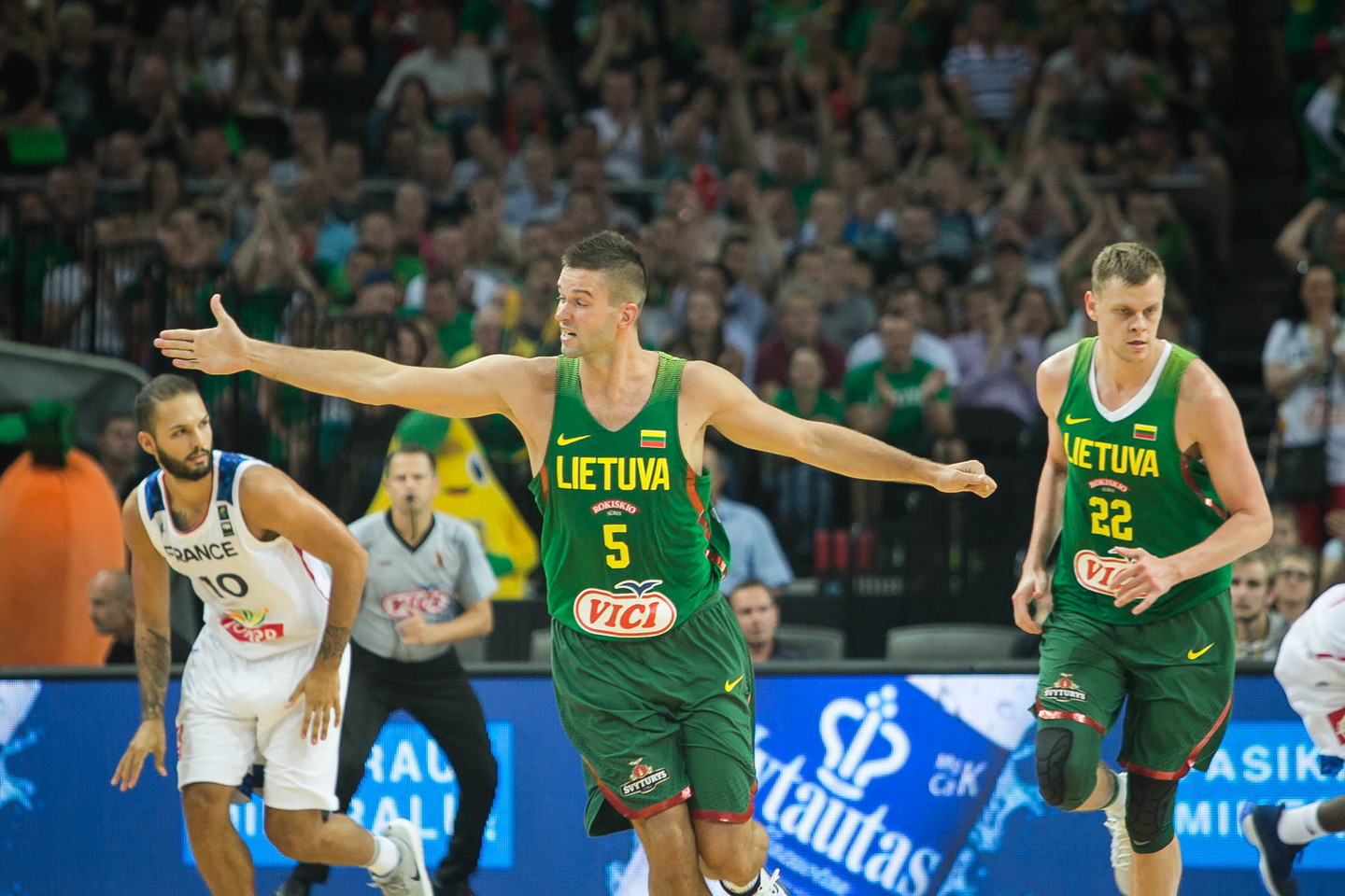 Lietuvos rinktinės žaidimas šiais metais atrodo įvairesnis. <br>G.Bitvinsko nuotr.