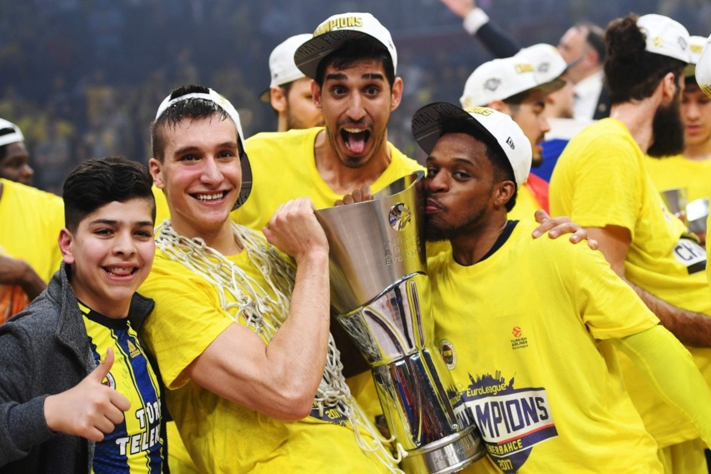 B.Dixonas (dešinėje) gali praleisti Europos čempionatą.<br> APF/Scanpix