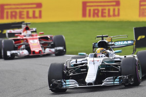 Legendinėje trasoje – duoklė Michaeliui Schumacheriui ir Lewiso Hamiltono pergalė